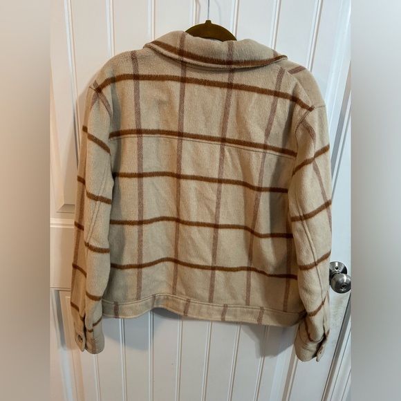 Joie Tan Plaid Cropped Fleece Jacket - Picture 7 of 9